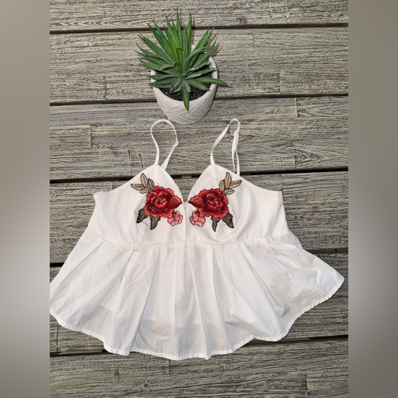 Women's H&M Divided White Floral Flowy Blouse Top, Sz Medium - Picture 1 of 3